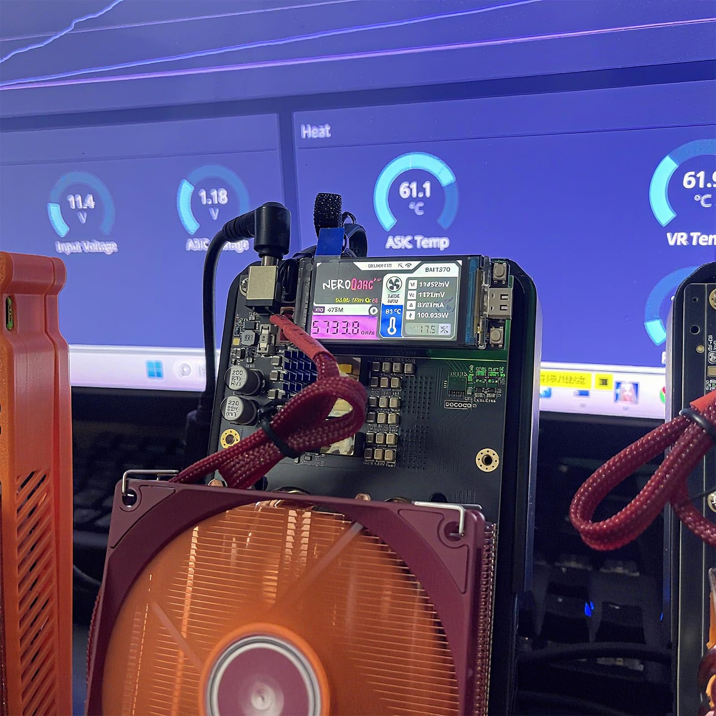 Bitcoins Miner 4.8TH/s NerdQaxe++ 4X BM1370 ASIC 2.4G WiFi 20W/TH BTC Lottery Crypto Miner with S21 Pro Asic Bitcoins Mining Machine Micro Silent Home Use